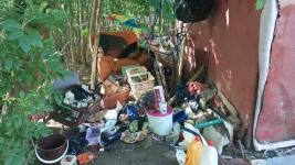 jablonec garáž odpady FxRlKUeXsAI1dzT